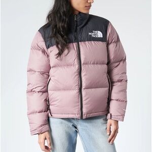 The North Face Wms 1996 Retro Nuptse Puffer